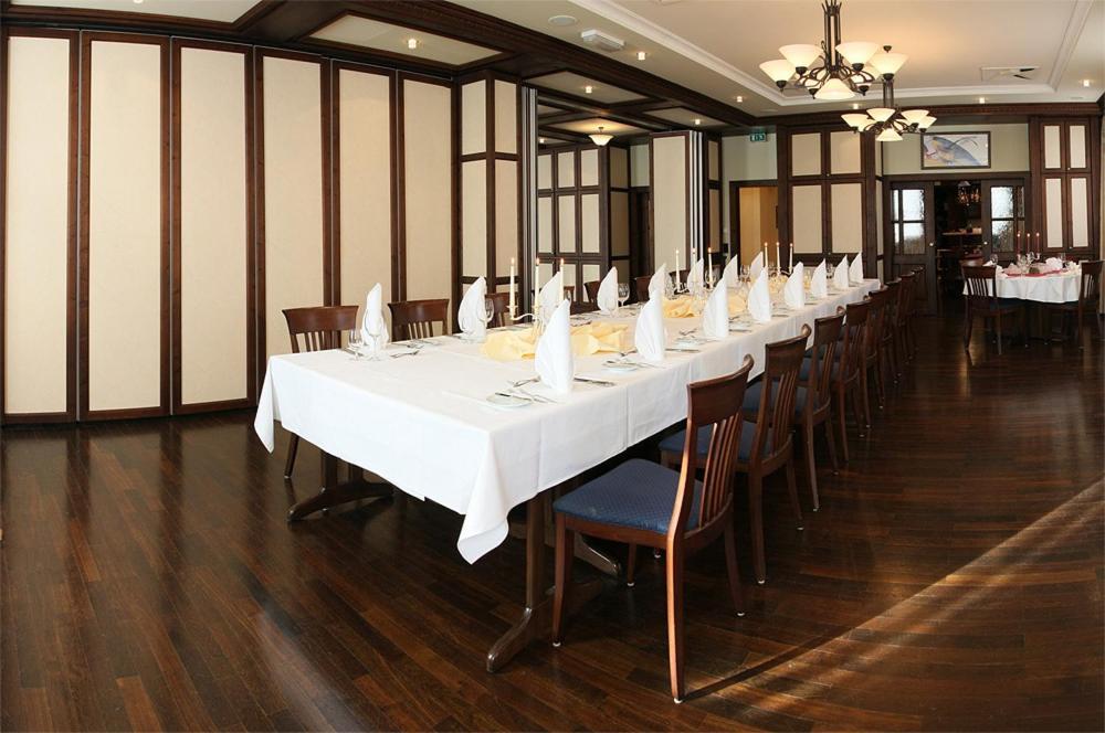 Hotel Goldener Helm Lichtenstein  Eksteriør billede